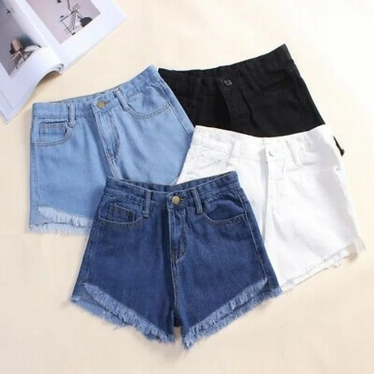 Casual Outfits / Denim Shorts & Pants